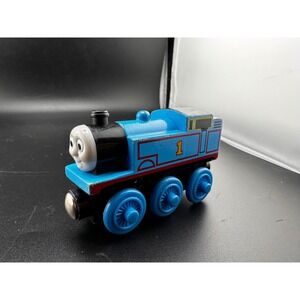 Thomas Wooden Railway Vtg 2002 Train Tank Engine Learning Curve Ltd RARE year 02